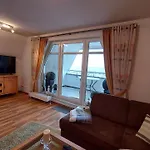 Hafenblick Wiek auf Ruegen
