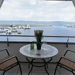 Apartment Hafenblick Wiek auf Ruegen